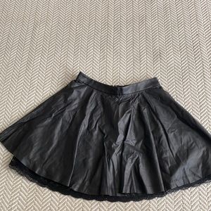 Alice and Olivia black leather skirt